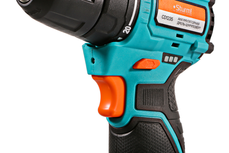 Аккумуляторный шуруповерт Sturm! CD1235 1BatterySystem12V