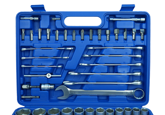 Набор инструментов универсальный 84 предмета СОЮЗ