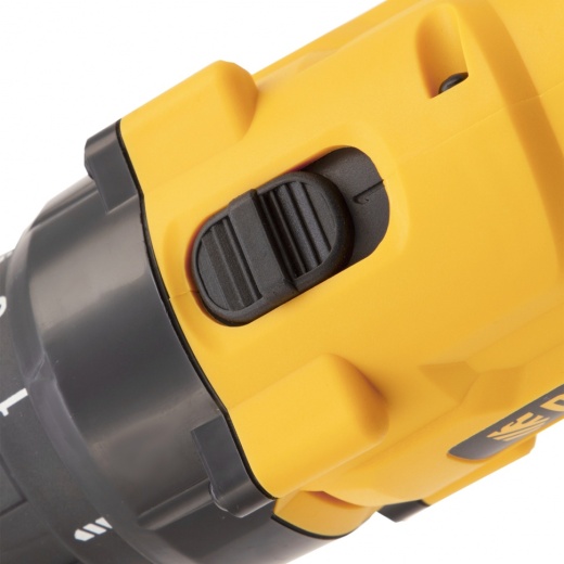 Дрель-шуруповерт аккумуляторная CDL-12-02, Li-Ion, 12 В, 1.5 А*ч, 2 аккумулятора Denzel